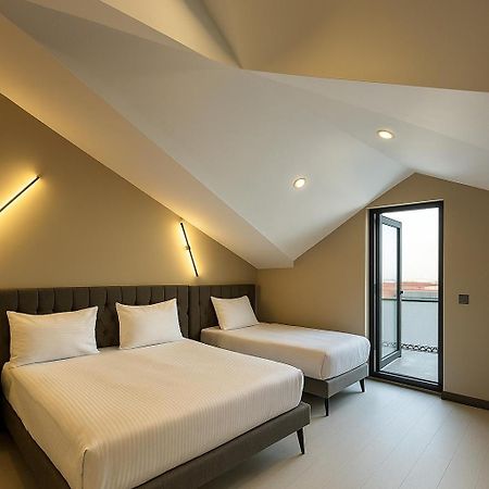 Park Hotel & Private Transportation Istanbul Airport-By Loft Arnavutkoy Екстериор снимка